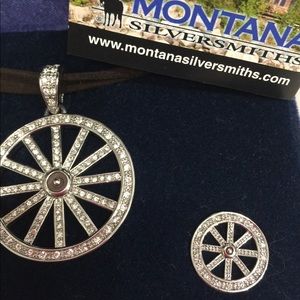 Montana Silversmiths necklace earring set